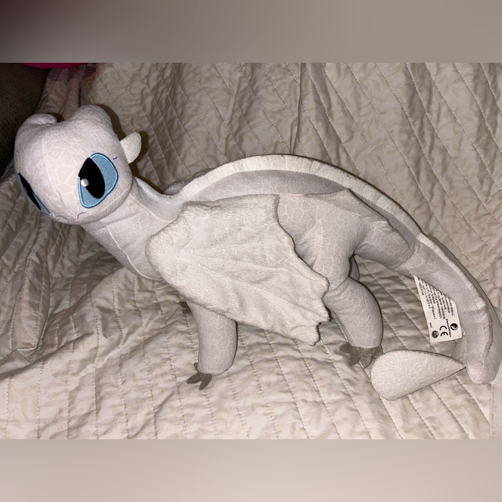 2019 How to train your Dragon 3 The Hidden World 14" Light Fury plush DreamWorks